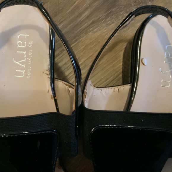 Women’s black, dressy sandals - Picture 3 of 3